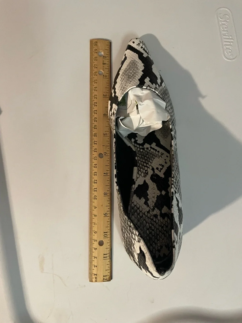 EUC Zara black white‎ snakeskin  print black heels
